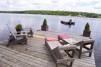 Lakefront Retreat